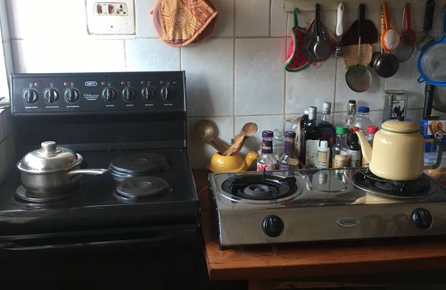 Cathedral Hill Bed & Breakfast | B&B ,NDALA serviced room,FREE Wi-Fi.