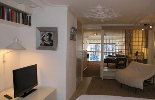 Grachtengordel-West Bed & Breakfast | B&B Singel 100