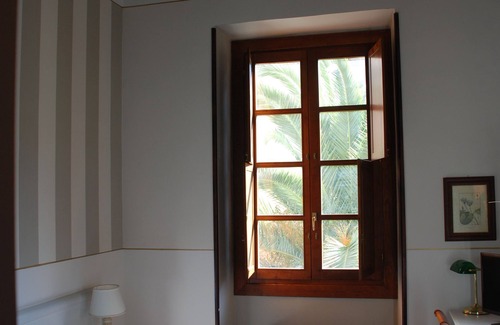 Sassari Bed & Breakfast | B&B Via Roma 9