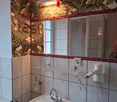 Hagen Bed & Breakfast | B&B Waldblick Hotel mit großem Parkplatz