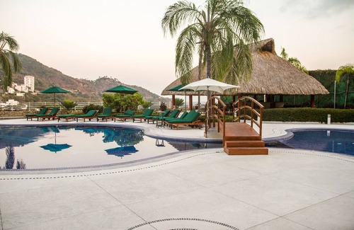 Pichilingue Apartment | B Esmeralda Penthouse, Pichilingue Diamante
