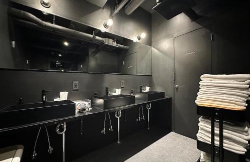 Hiroshima City Centre House | b hotel New Small Hotel - Hondori shopping arcade