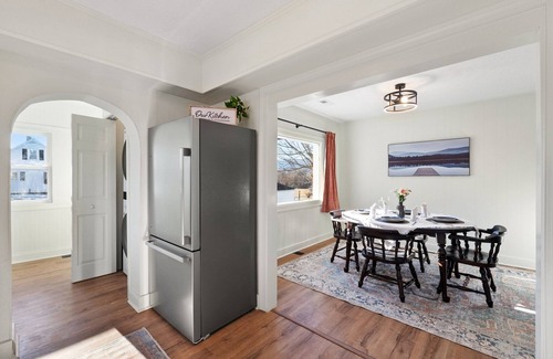 Shenandoah Cottage | B & W Cottage - Near Gem park