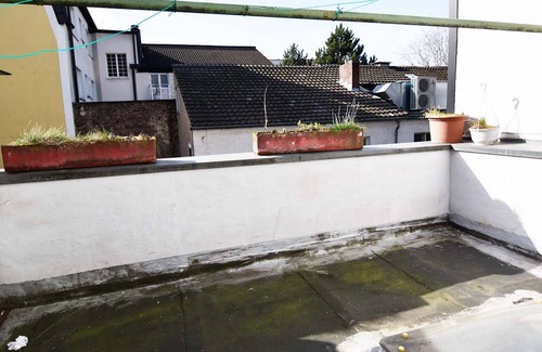 Bergisch Gladbach Apartment | B04 Ferienwohnung Bergisch Gladbach, 85qm, 2 Schlafzimmer, 1 Wohn- /schlafzimmer, Max. 6 Personen