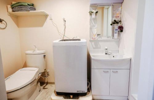 Kamiikebukuro Apartment | B11池袋最中心 交通便利车站3分 Ikebukuro center 3 mins to ST Max 4P 直达新宿 涉谷 表参道 池袋 上野 代代木 银座 原宿