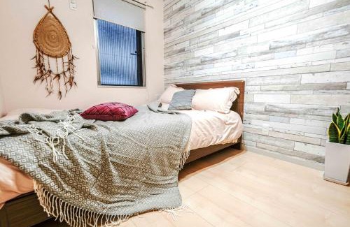 Kamiikebukuro Apartment | B12池袋中心 三室 交通便利 车站3分钟 3 rooms Ikebukuro center 3 mins to ST Max 8P 直达新宿 涉谷 表参道 池袋 上野 代代木 银座 原宿
