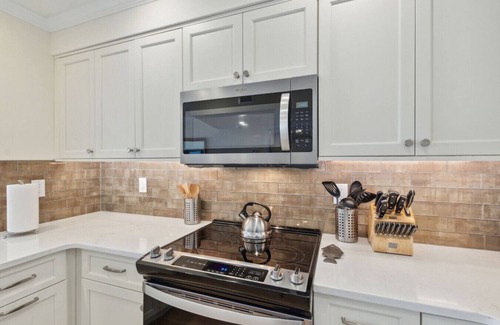 Amelia City Apartment | B179 High Surf - Amelia Surf & Racquet