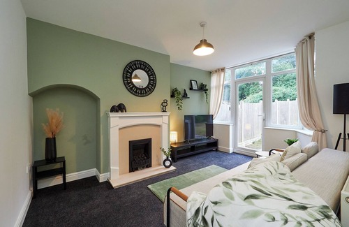 Yardley House | B26-ContractorsNEC-BHX guests