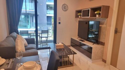 Ao Nang House | B405-pool View 1 Bedroom 300m Walk To Ao Nang Beach