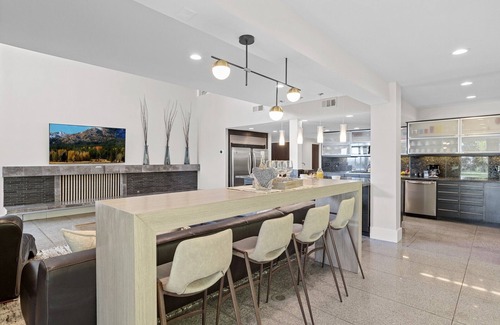 La Jolla Heights House | B5410 Endless Vistas