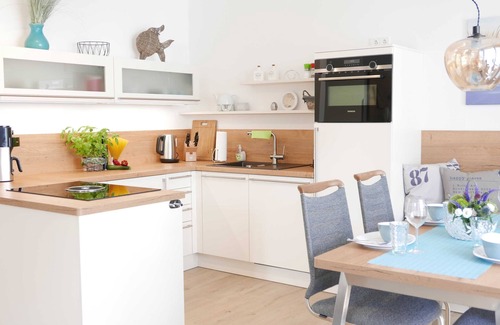 Ostseebad Baabe Apartment | Baabe Villen Ensemble FeWo 15 Strandsonne Ref. 213134