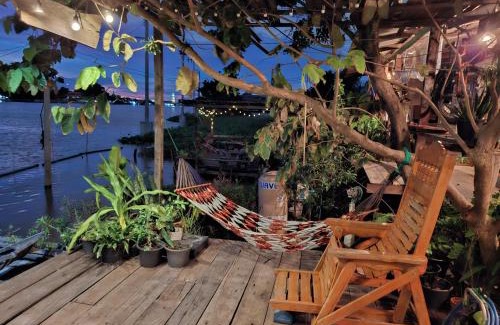 Pak Kret House | Baan GoLite Ko Kret - บ้านโกไล้เกาะเกร็ด