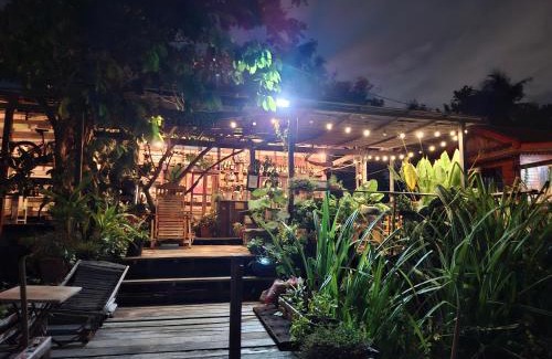 Pak Kret House | Baan GoLite Ko Kret - บ้านโกไล้เกาะเกร็ด