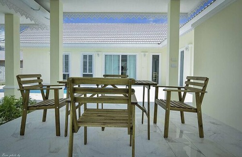 Hua Hin Apartment | Baan Nice Breeze Hua Hin - SHR072