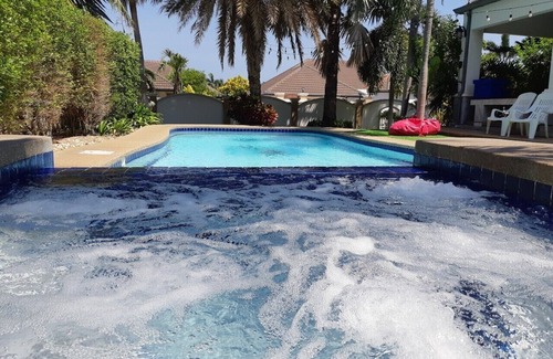 Hua Hin Villa | Baan Sudrak Pool Villa Hua Hin