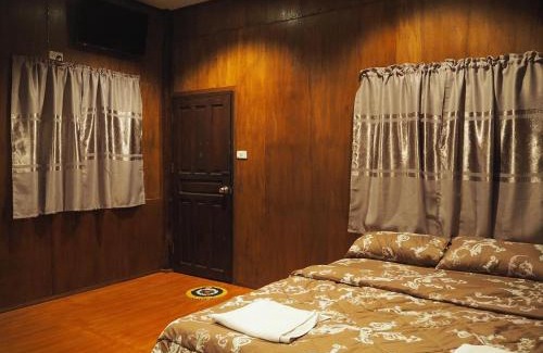 Hang Dong House | Baan Tonglong Homestay 2 บ้านโต้งล้องโฮมสเตย์ 2