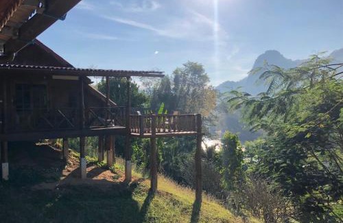 Sai Yok Resort | BaanRai KhunYa บ้านไร่คุณย่า