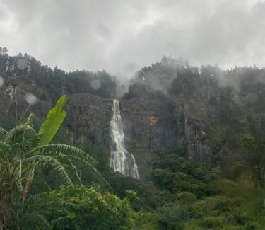 Hildummulla Hotel | Babarakanda holiday resort