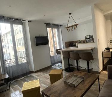 Riez Apartment | BABILOC Industriel Appartement