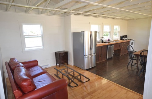 Grand-Etang Cottage | Babineau Cottage With Ocean And Mountain View