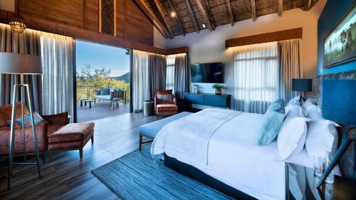 Bela-Bela Cabin | Babohi at Qwabi Private Game Reserve by NEWMARK