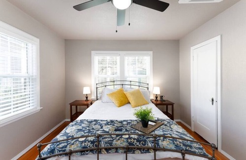 Diamond Springs House | Back Of The Moon Cottage In The Hills