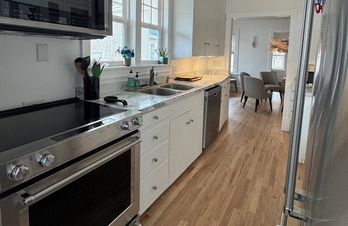 Cheyenne House | Back on the market! Updated Historic 3 BR, 3 BA Bungalow