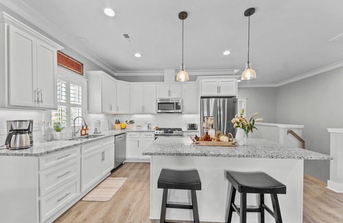 Oriental House | Backstay House in River Dunes Waterfront Community
