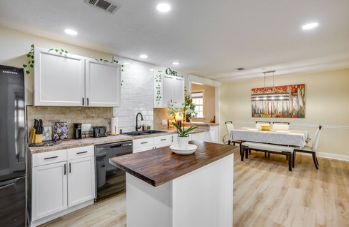 Conroe House | Backyard, Deck & Fire Pit: Conroe Getaway