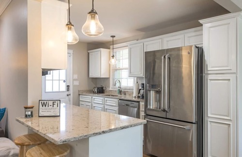 Oak Hill House | Backyard Oasis 4 Miles to Downtown! Hot Tub! Dog Friendly!
