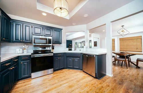 Bella Vista House | Backyard Oasis Summar