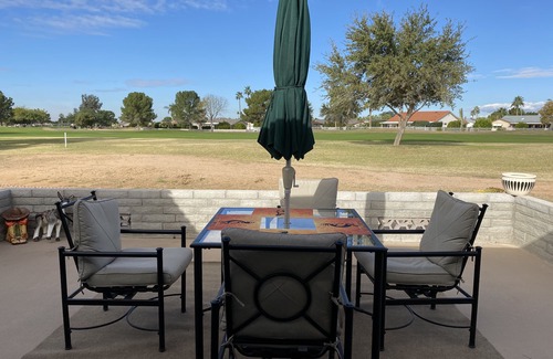 Fountain of the Sun House | Backyard on 14th hole of Golf Course/Dog-friendly
