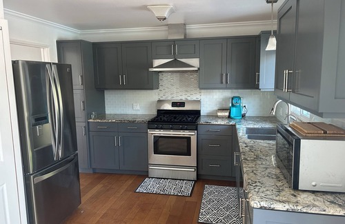 Hope House | Backyard Paradise in Charming Santa Barbara with 4 bedrooms!