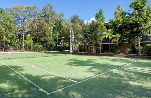 Rainbow Beach Apartment | Baden 29 - Rainbow Shores. Air conditioned. Ground Floor. Walk to Beach. WiF