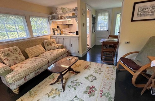 Bar Harbor Cottage | Bagatelle Guest House-On historic waterfront estate in Bar Harbor near Acadia NP