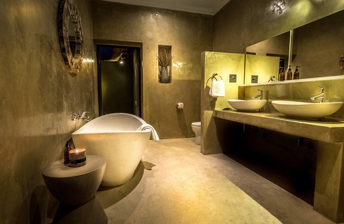 Mariental Cabin | Bagatelle Kalahari Game Ranch