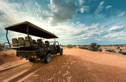 Mariental Cabin | Bagatelle Kalahari Game Ranch