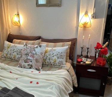 Northcliff Apartment | Bagley Terrace 136 Cottage
