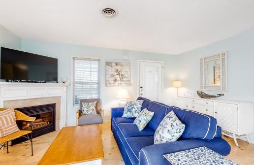 Bethany Beach House | Bahamas Beach Cottages - 602 New Providence