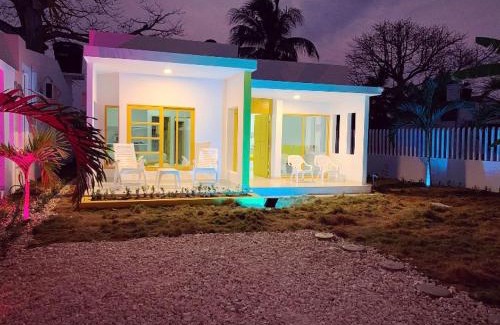 San Antero House | Bahia Tropical Sandia Kiwi Piña