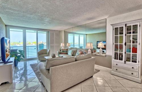 St. Petersburg House | Bahia Vista 361- Club Bahia