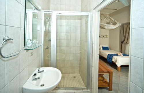 Aus Bed & Breakfast | Bahnhof Hotel Aus