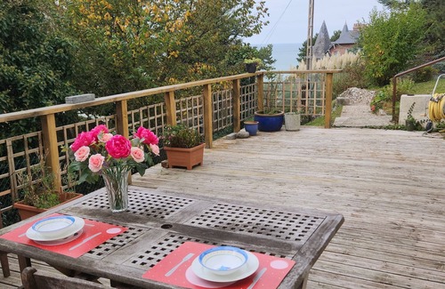 Ault Apartment | Baie de Somme, Ault, garden studio, 35 m² terrace 44 m², sea view, south facing,