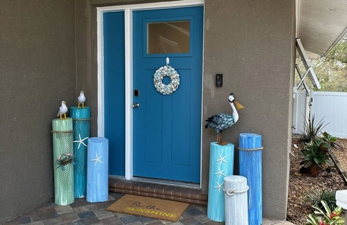 Holiday House | Baileys Bluff Waterfront Escape, Heated Pool near Gulf Island Beaches