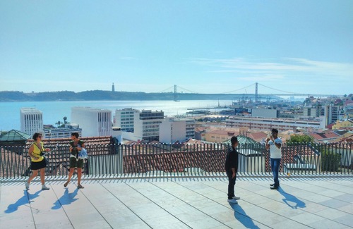 Misericordia House | Bairro Alto Corner Apartment
