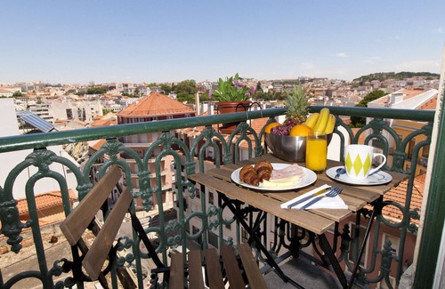 Principe Real Apartment | Bairro Alto w/View up to 20guests by Central Hill