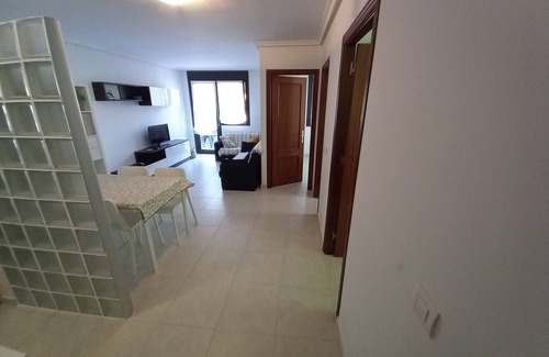 Noja Apartment | Bajo con jardín cerca de la playa.