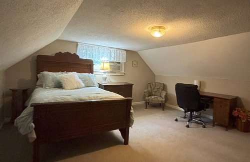 Crumpler Other | Baker's Farmhouse -Your charming & cozy get-a-way in the country with AC & WiFi!