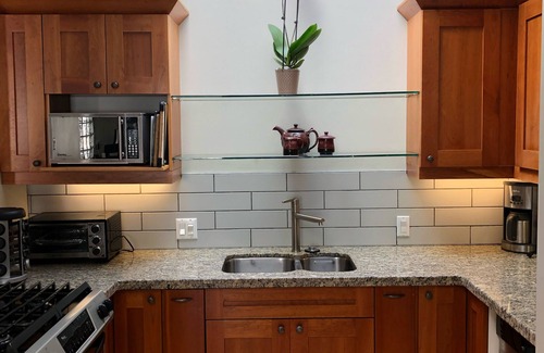 Nelson Condo | Baker Suite Vacation Rentals.