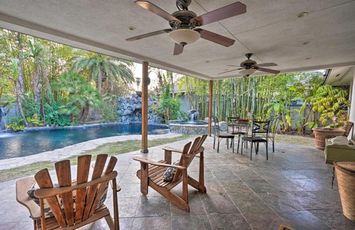 Bakersfield House | Bakersfield Oasis Sweet Tropical Pool Setup!